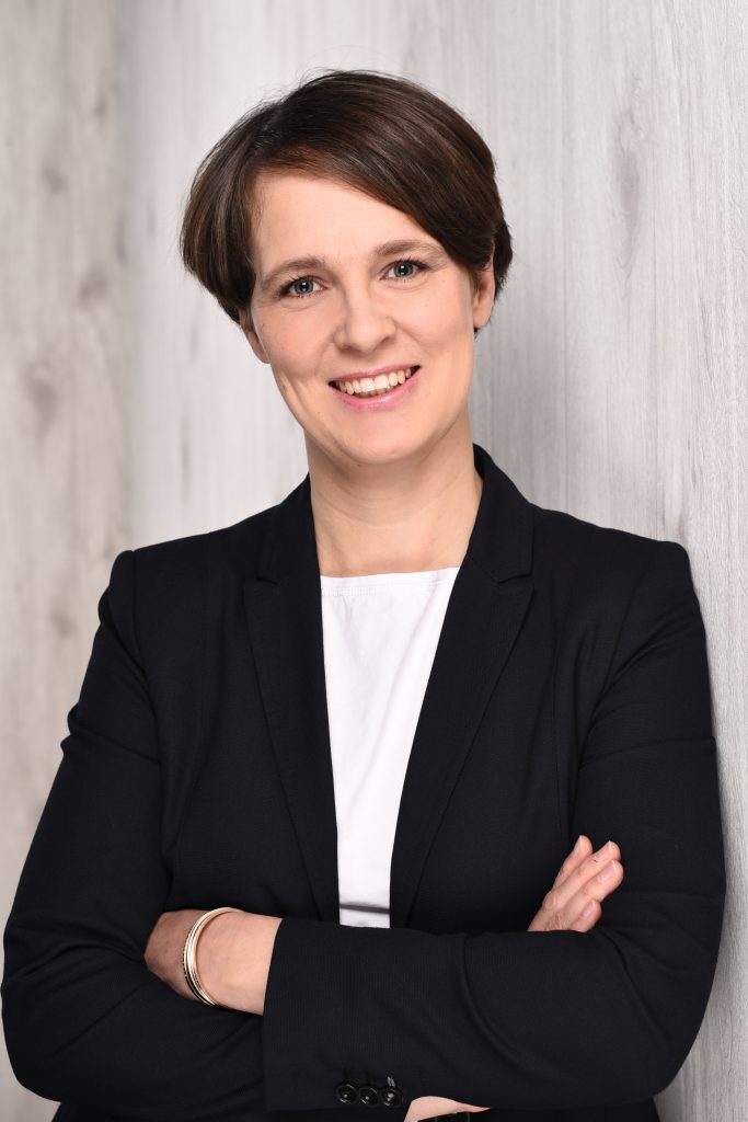 Katrin-Tuffe-683x1024